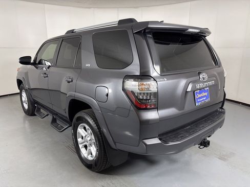 Used 2023 Toyota 4Runner SR5 Premium image 6