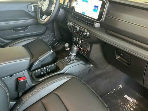 New 2025 Jeep Wrangler Unlimited Sahara w/ Safety Group image 12