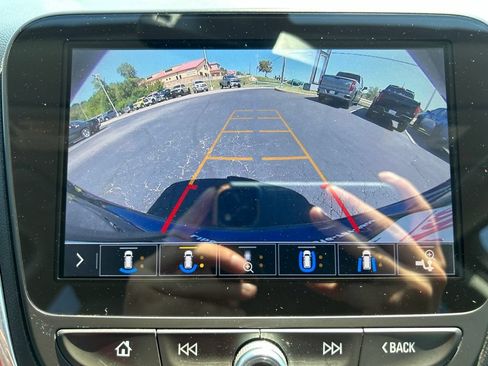 Used 2019 Chevrolet Equinox Premier FWD image 32