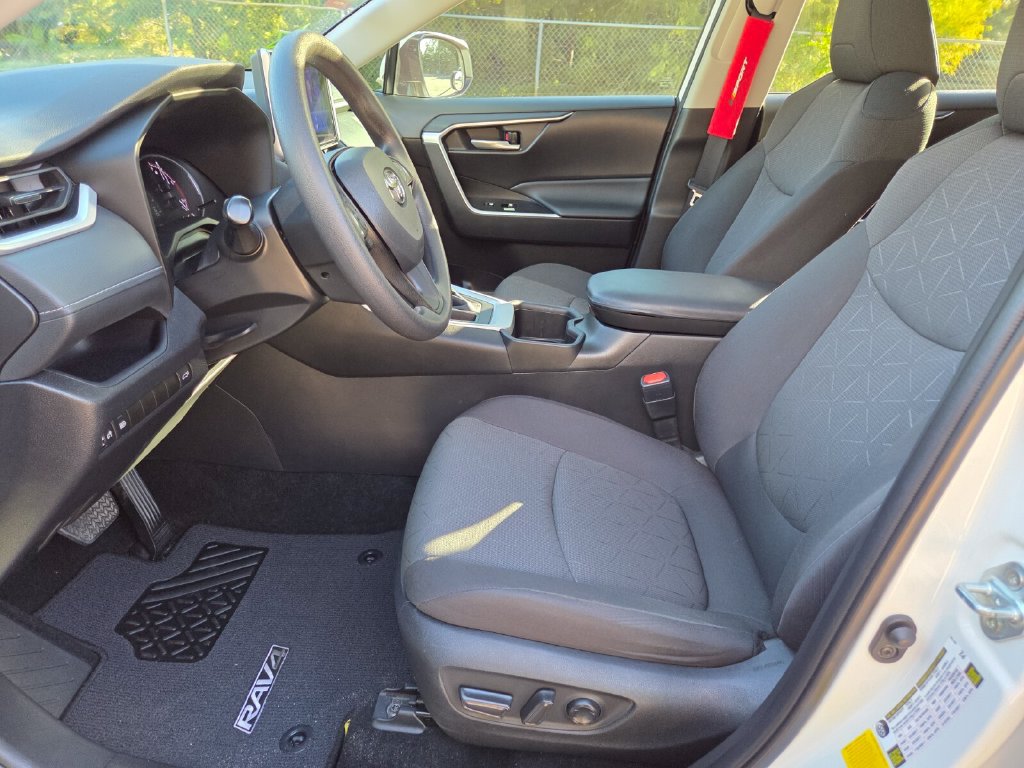 Certified 2024 Toyota RAV4 XLE w/ Convenience Package FWD image 25