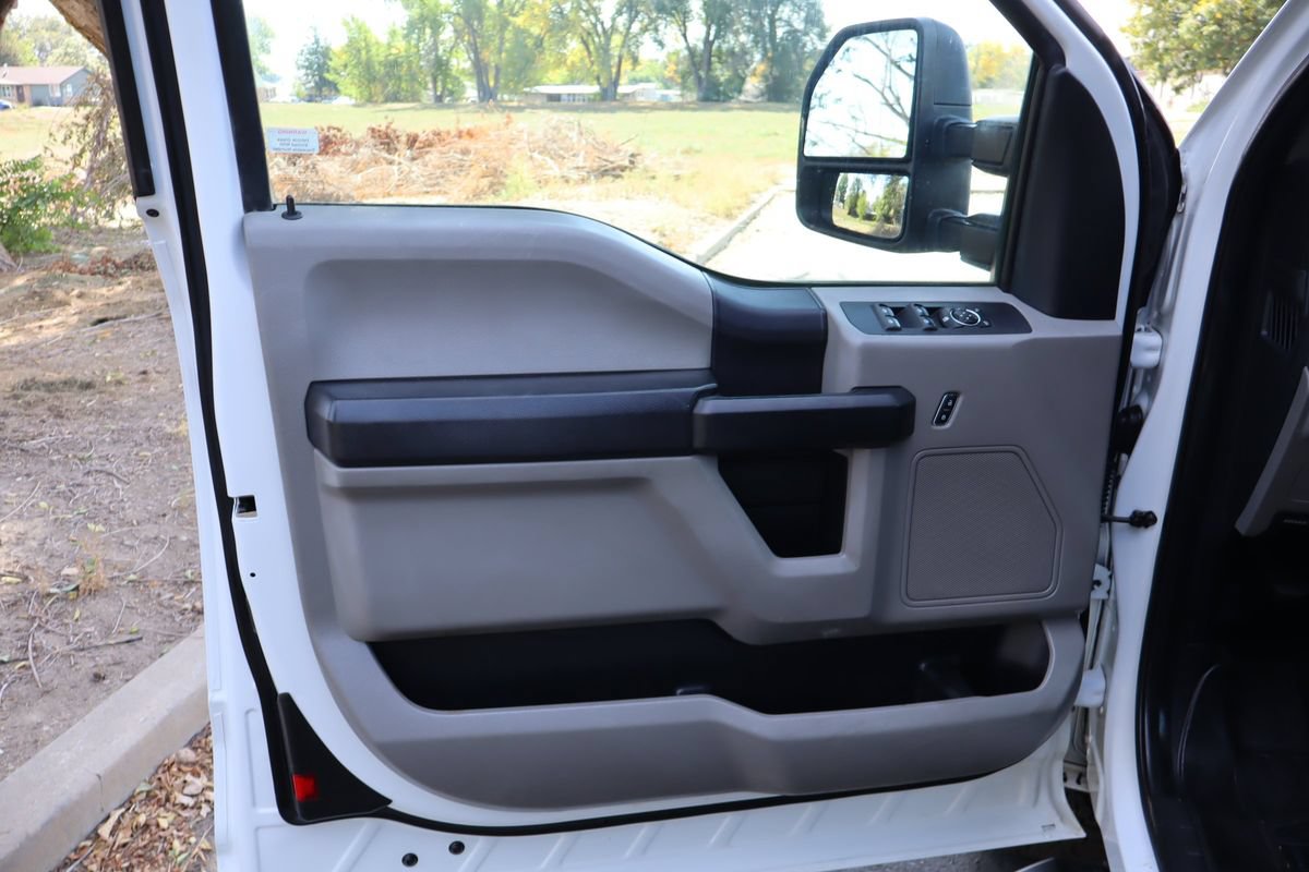 Used 2017 Ford F350 XL AWD/4WD image 24