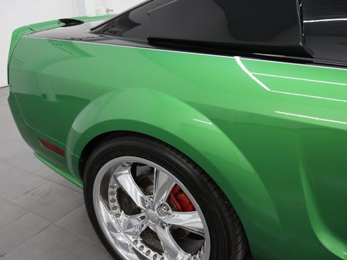 Used 2007 Ford Mustang GT RWD image 26