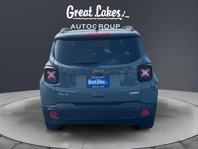 Used 2018 Jeep Renegade Latitude w/ Cold Weather Group AWD/4WD image 4