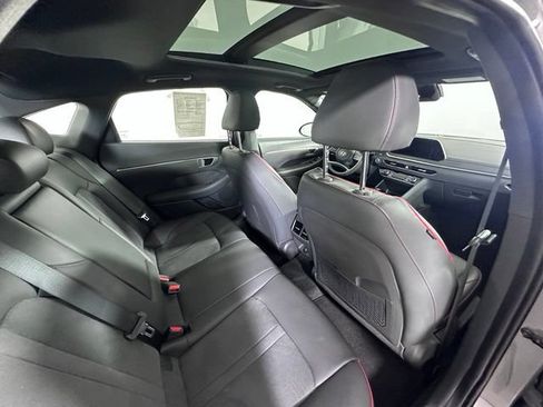 Used 2022 Hyundai Sonata SEL Plus FWD image 12