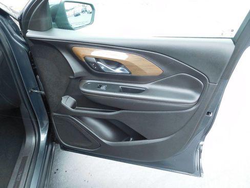 Used 2018 GMC Terrain SLE w/ Driver Convenience Package image 21