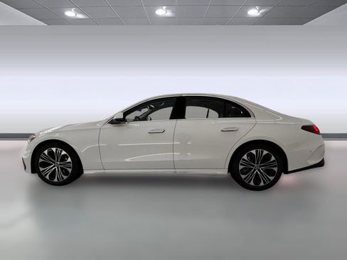 New 2026 Mercedes-Benz E 450 4MATIC Sedan image 2