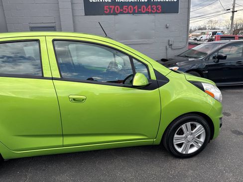 Used 2014 Chevrolet Spark LT image 10