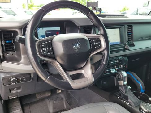 Certified 2022 Ford Bronco Black Diamond w/ Sasquatch Package AWD/4WD image 9