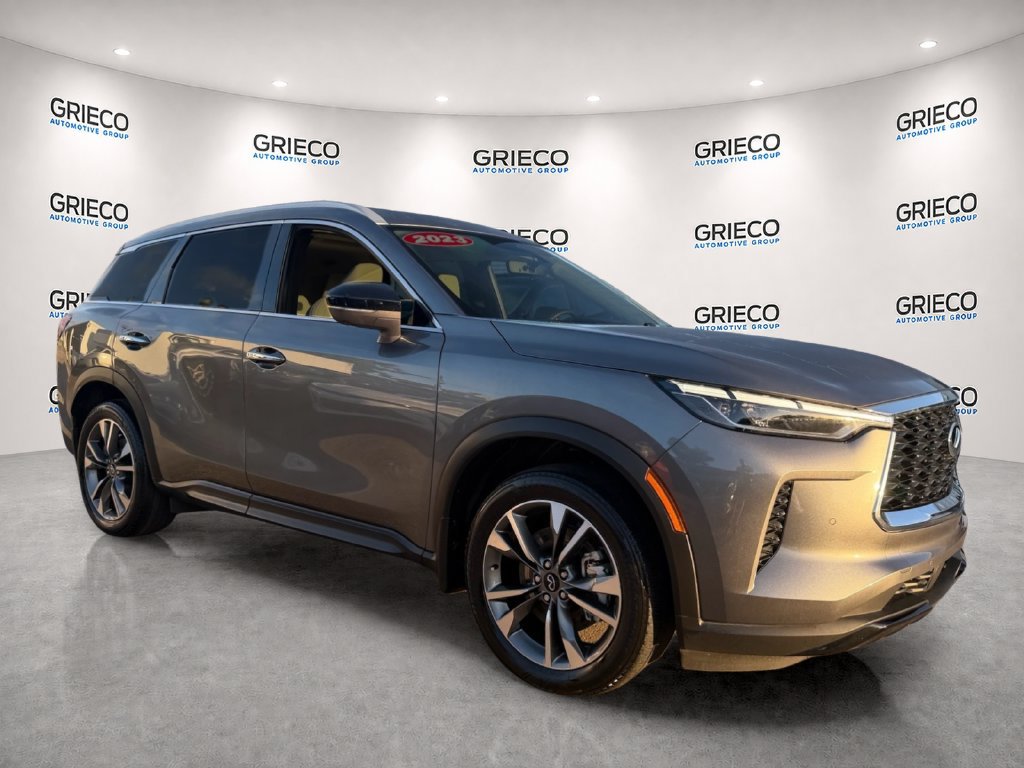Used 2023 INFINITI QX60 Luxe w/ Performance Audio Package FWD image 1