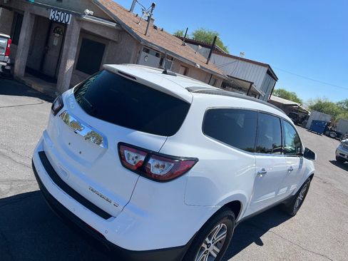 Used 2016 Chevrolet Traverse LT FWD image 49
