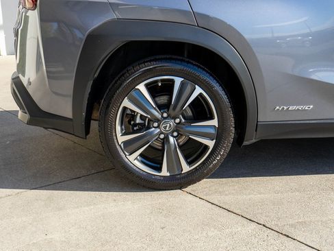 Used 2021 Lexus UX 250h image 29