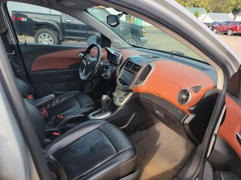 Used 2014 Chevrolet Sonic LTZ image 10