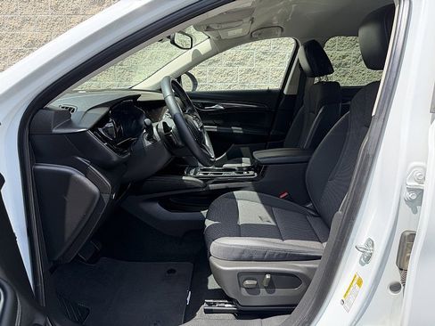Used 2023 Buick Envision Preferred FWD image 14