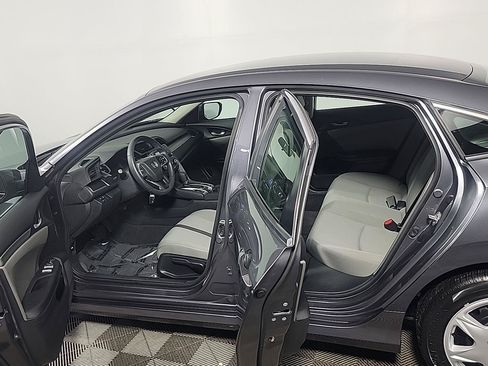 Used 2020 Honda Civic LX image 15