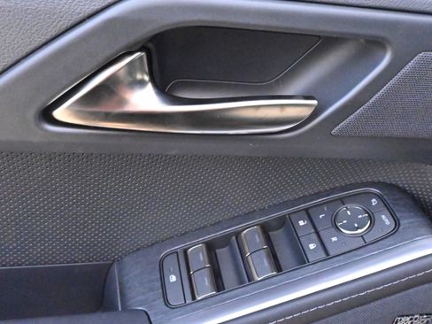 Used 2026 Lexus GX 550 w/ Accessory Package (2T) image 30