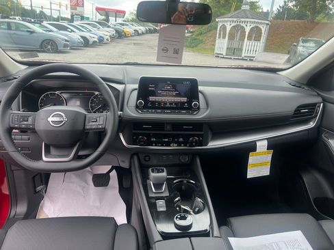 New 2026 Nissan Rogue SV w/ SV Premium Package image 13