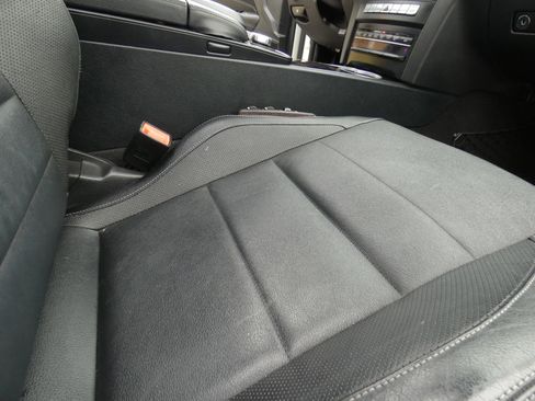 Used 2014 Mercedes-Benz E 350 4MATIC Coupe image 32