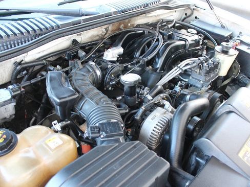 Used 2003 Ford Explorer Sport XLS RWD image 36