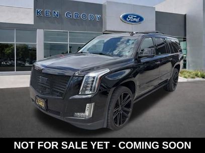 Used 2017 Cadillac Escalade ESV Platinum