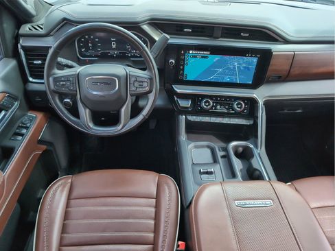 Used 2024 GMC Sierra 3500 Denali Ultimate image 27