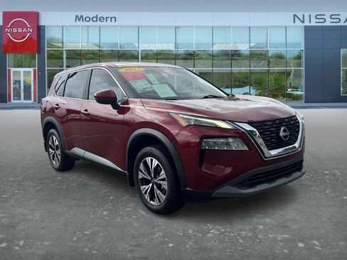Certified 2022 Nissan Rogue SV FWD image 3