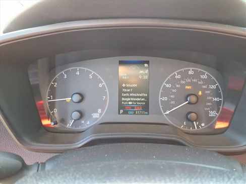 Used 2024 Toyota Corolla LE image 20