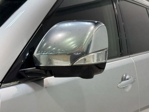 Used 2019 Nissan Armada Platinum w/ Captain's Chairs Package image 10