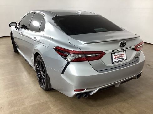 Used 2022 Toyota Camry XSE FWD image 9