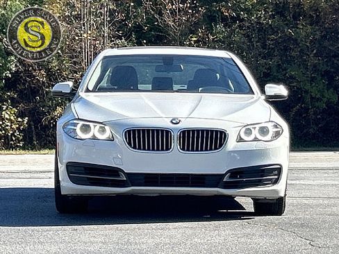 Used 2014 BMW 528i Sedan image 2