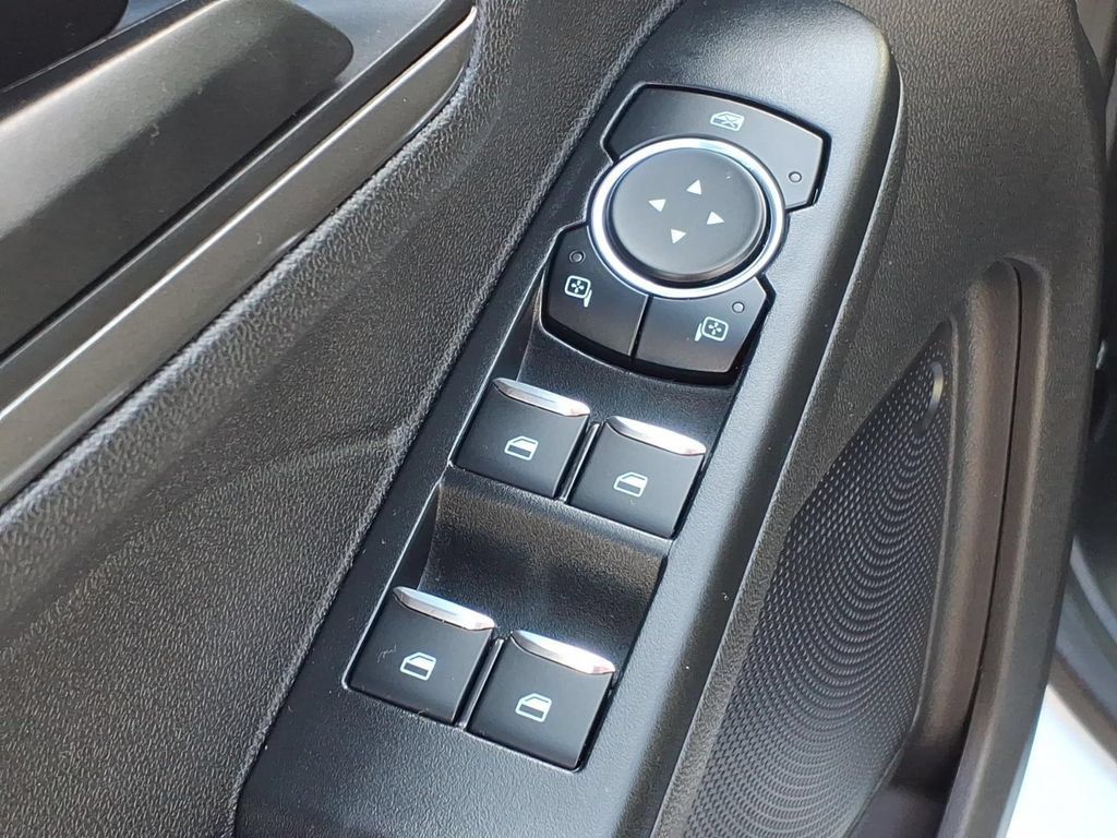 Used 2023 Ford Escape Active AWD/4WD image 13