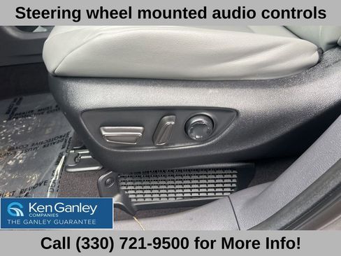 Used 2024 Toyota Sienna XLE image 28