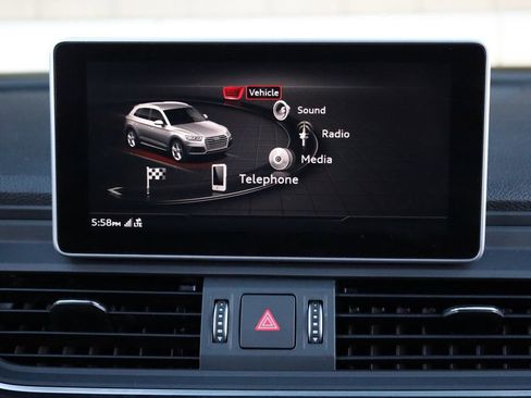 Used 2018 Audi Q5 2.0T Premium Plus w/ Premium Plus Package image 42