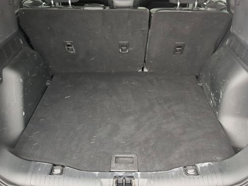 Certified 2022 Ford Escape SEL image 38