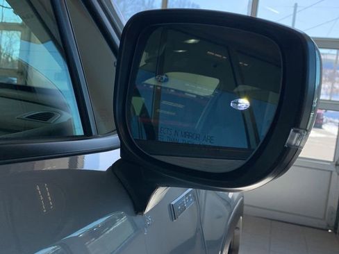 Used 2025 Subaru Forester Limited w/ Protection Package (1PH) image 17