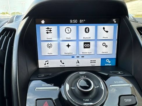 Used 2018 Ford Escape Titanium FWD image 22