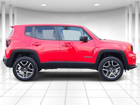 Used 2020 Jeep Renegade Sport image 2