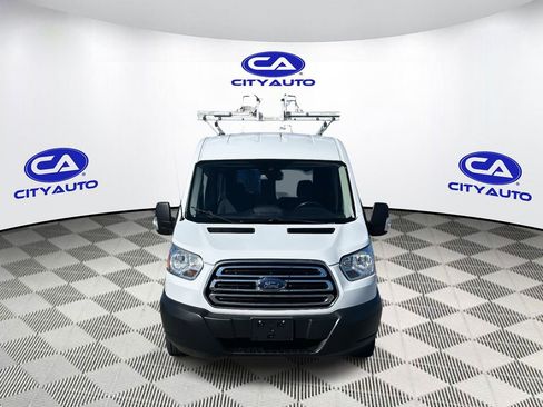 Used 2019 Ford Transit 150 XLT image 10