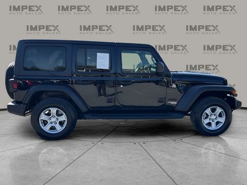 Used 2021 Jeep Wrangler Unlimited Sport image 6