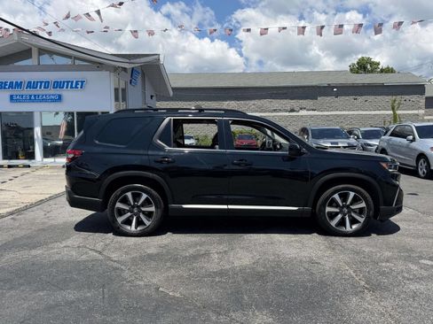 Used 2023 Honda Pilot Elite image 8