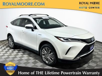 Used 2021 Toyota Venza Limited w/ Carpet Mat Package (TMS)