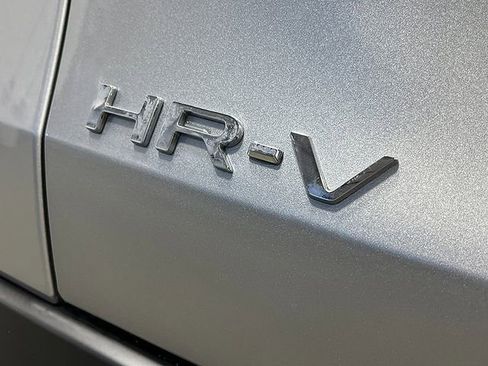 New 2026 Honda HR-V LX image 6
