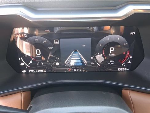 Used 2025 GMC Canyon AT4 AWD/4WD image 16