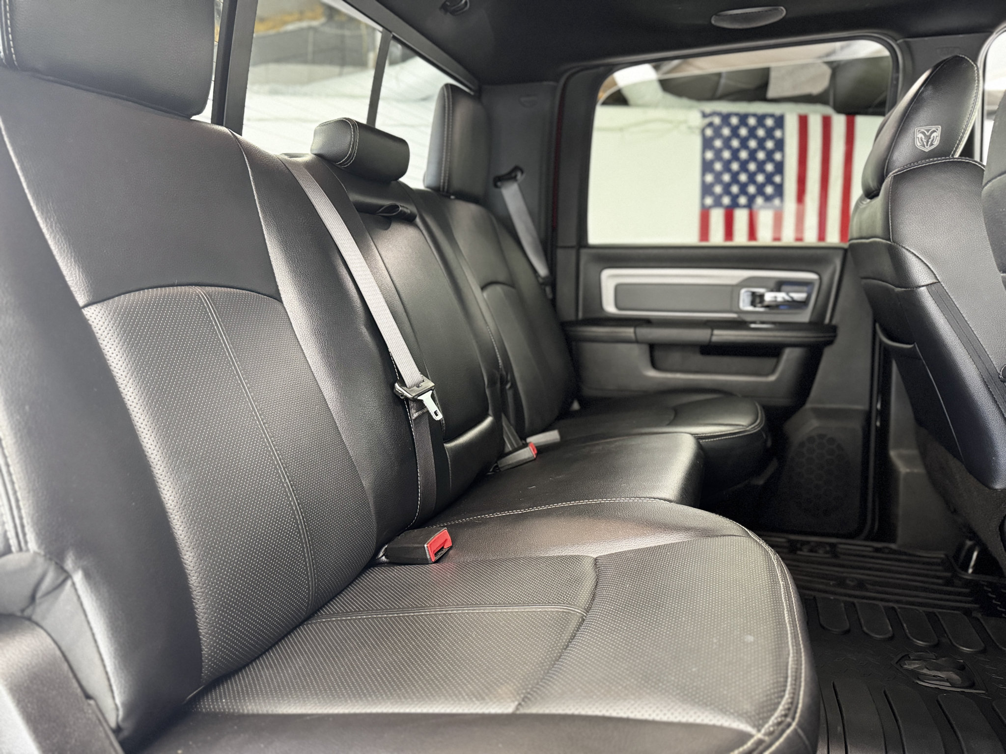 Used 2018 RAM 2500 Power Wagon w/ Leather & Luxury Group AWD/4WD image 27