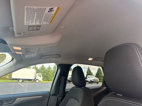 Used 2024 Ford Escape Active image 24