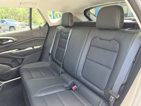 Used 2024 Chevrolet Trax ACTIV w/ Sunroof Package FWD image 18