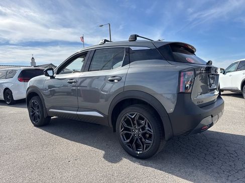 New 2026 Nissan Kicks SR w/ Illumination Package image 3