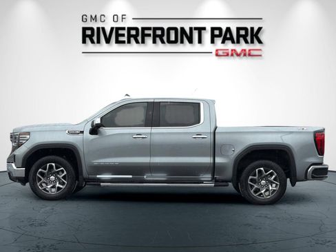 New 2026 GMC Sierra 1500 SLT w/ SLT Premium Plus Package image 6
