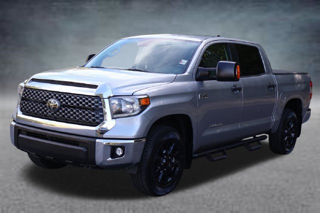 Used 2020 Toyota Tundra SR5 w/ SR5 Upgrade Package AWD/4WD image 25