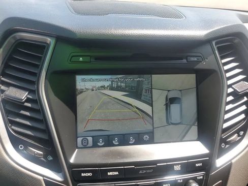 Used 2017 Hyundai Santa Fe Sport w/ Cargo Package AWD/4WD image 17
