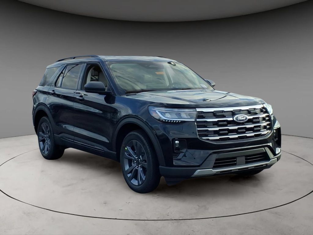 New 2026 Ford Explorer Active w/ Active Comfort Package AWD/4WD image 13